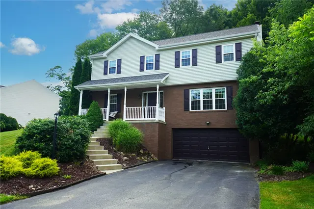 616 Warwick Lane