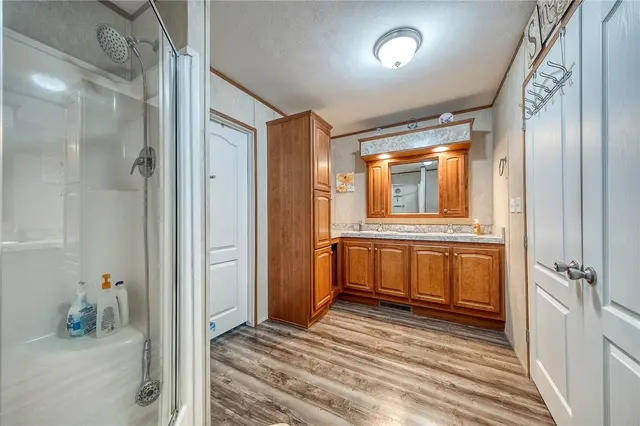 622 Country Vue Dr gallery image 12