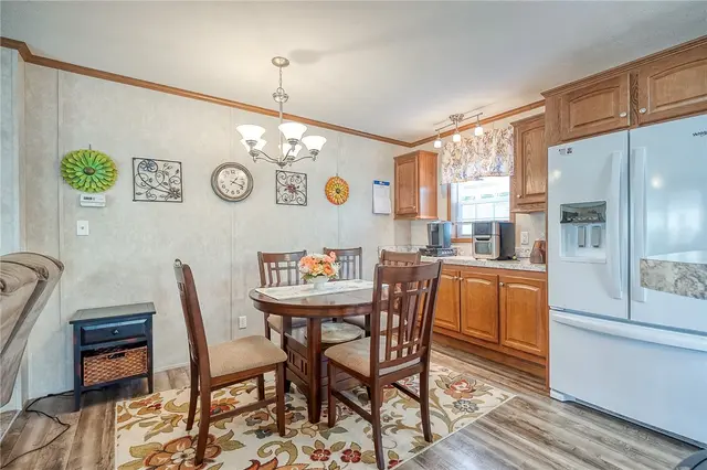 622 Country Vue Dr gallery image 17