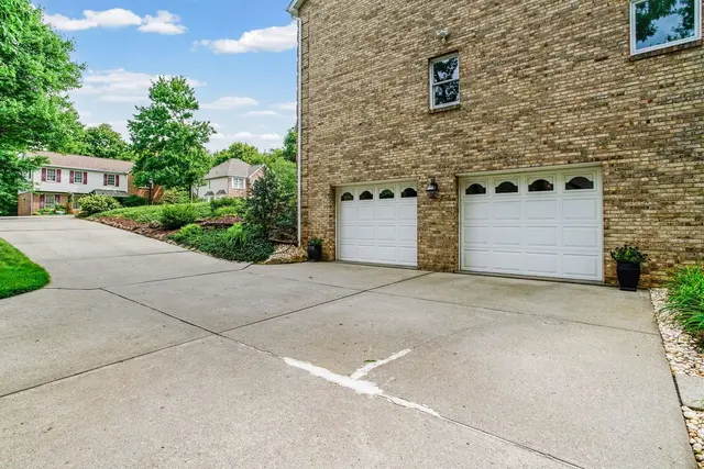 622 Golden Ridge Court gallery image 12
