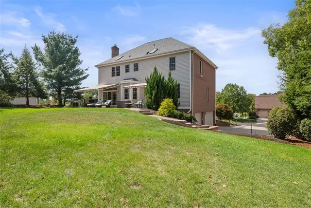 622 Oswego Drive gallery image 24