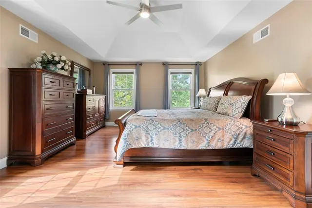 622 Oswego Drive gallery image 30