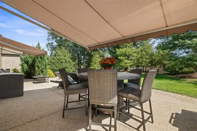 622 Oswego Drive gallery image 32