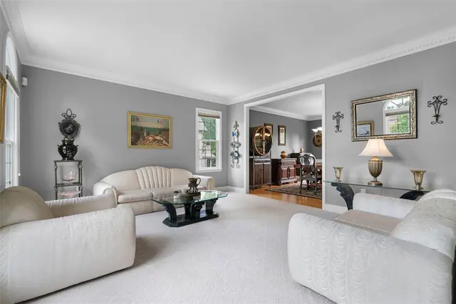 622 Oswego Drive gallery image 35
