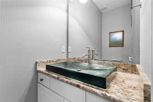 622 Oswego Drive gallery image 36