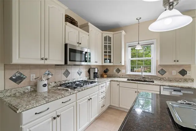 622 Oswego Drive gallery image 43