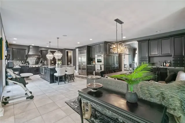 623 Oswego Dr gallery image 12