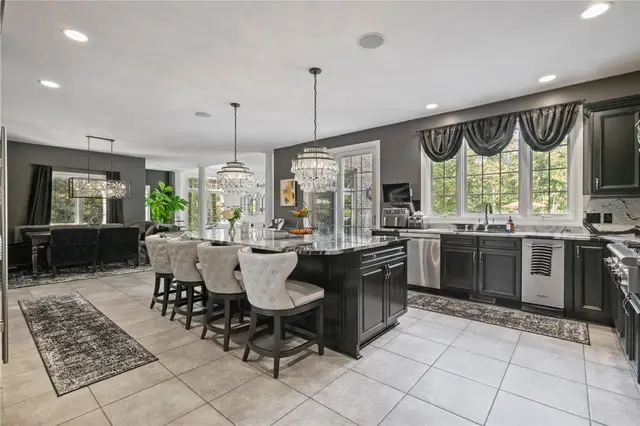 623 Oswego Dr gallery image 15