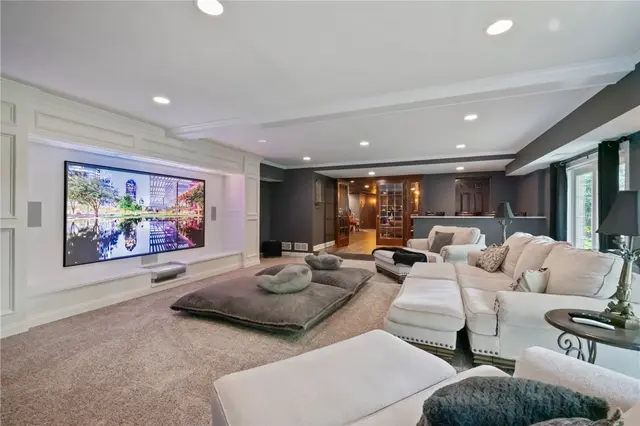 623 Oswego Dr gallery image 16