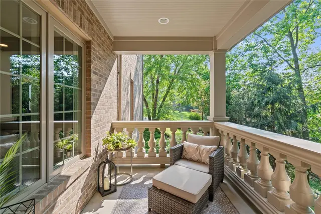 623 Oswego Dr gallery image 19