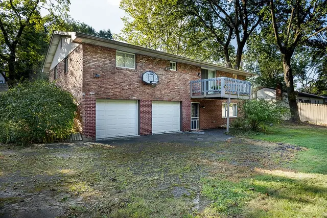 623 Westland Dr gallery image 25