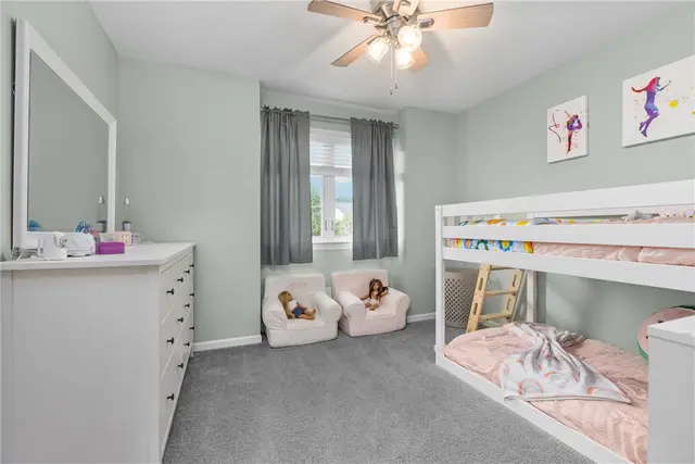 627 Alex Ct gallery image 19