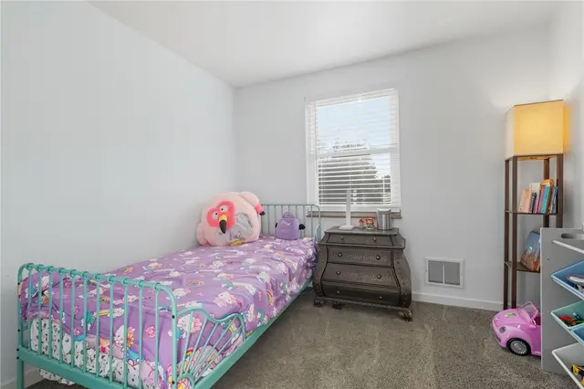 632 Lochinvar Dr gallery image 6