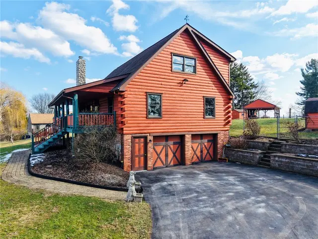 637 Baur Drive gallery image 2