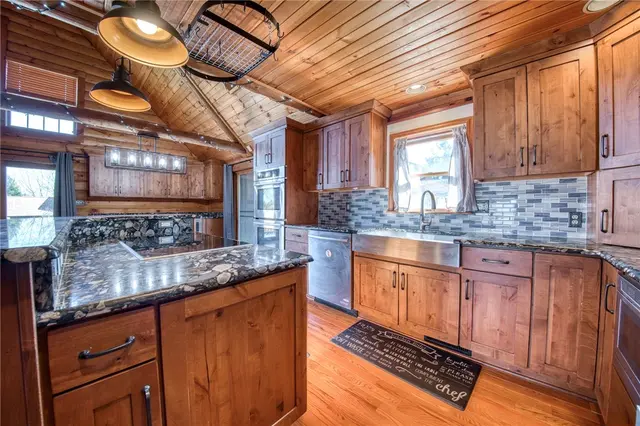 637 Baur Drive gallery image 9