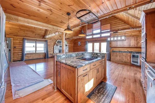 637 Baur Drive gallery image 10