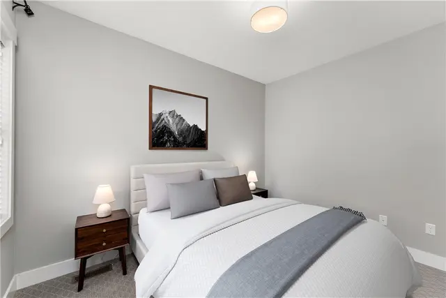 637 Chilliwack Ln gallery image 16