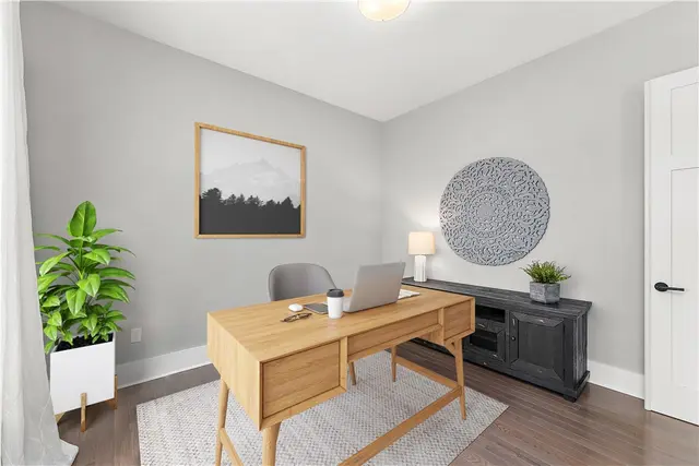 637 Chilliwack Ln gallery image 26