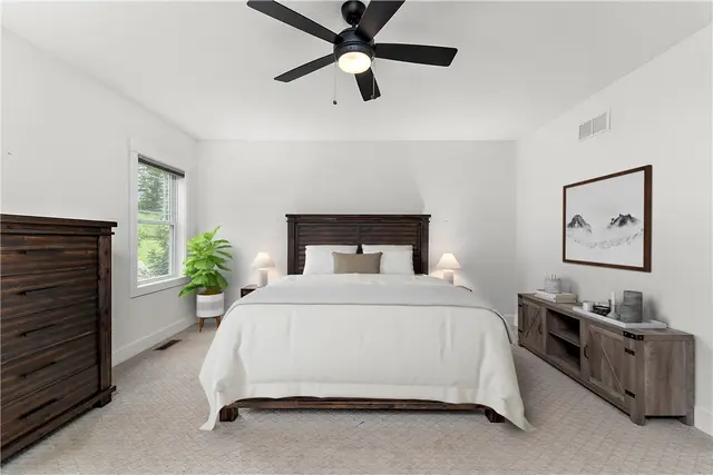 637 Chilliwack Ln gallery image 49
