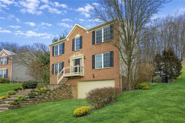 639 White Pine Dr gallery image 5