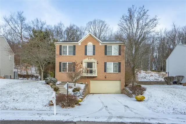 639 White Pine Dr gallery image 8