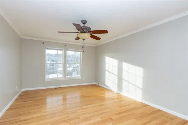 639 White Pine Dr gallery image 24