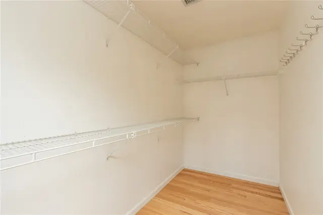 639 White Pine Dr gallery image 26