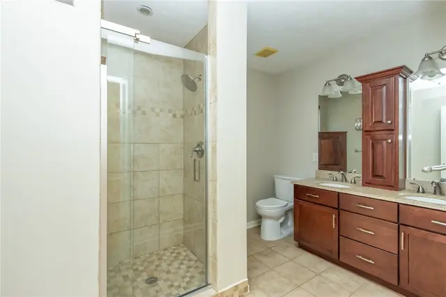 639 White Pine Dr gallery image 32