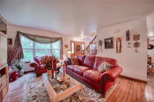 64 Shuster Rd gallery image 10