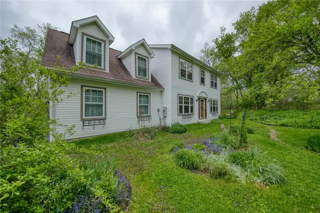 64 Shuster Rd gallery image 30
