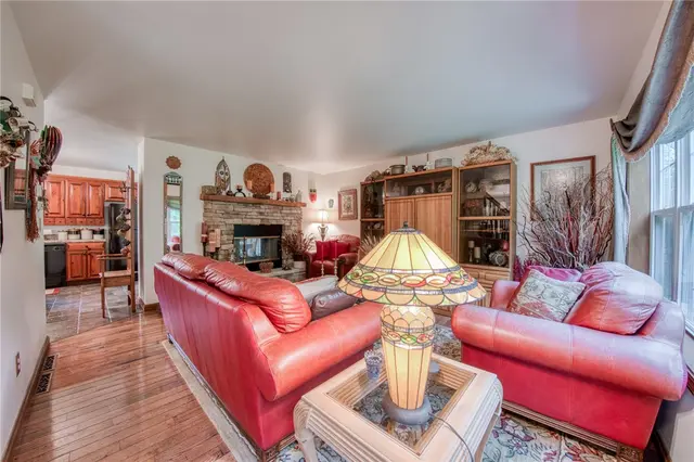 64 Shuster Rd gallery image 40