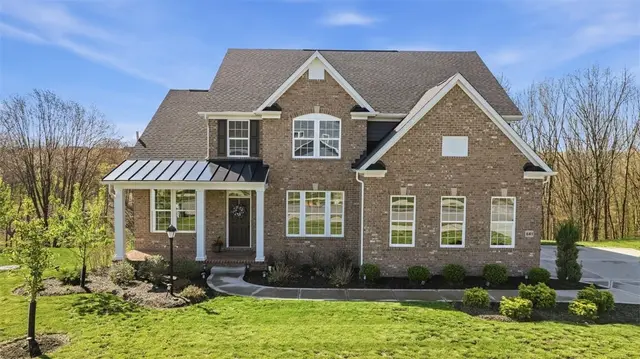 641 Tullamore Trail gallery image 2