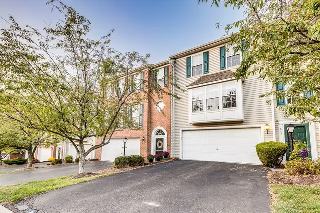 643 Village Green Blvd gallery image 34