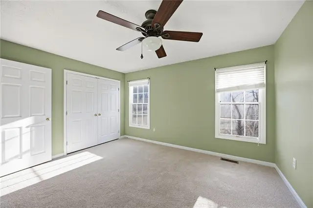 644 White Pine Dr gallery image 31