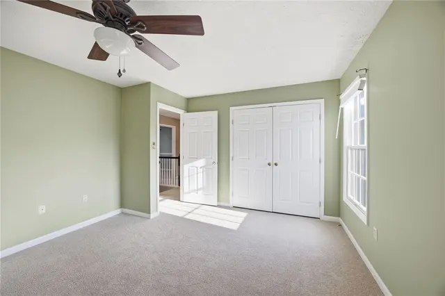 644 White Pine Dr gallery image 32