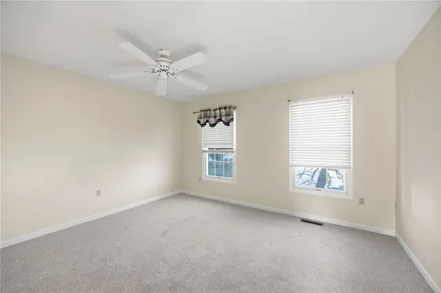 644 White Pine Dr gallery image 34