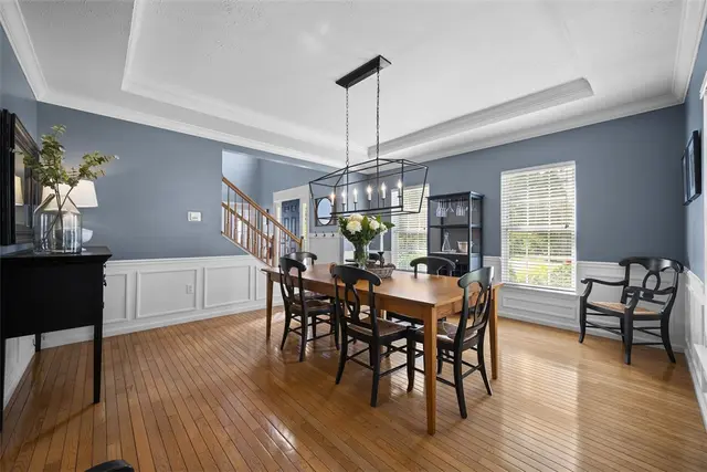 649 Water View Dr gallery image 10
