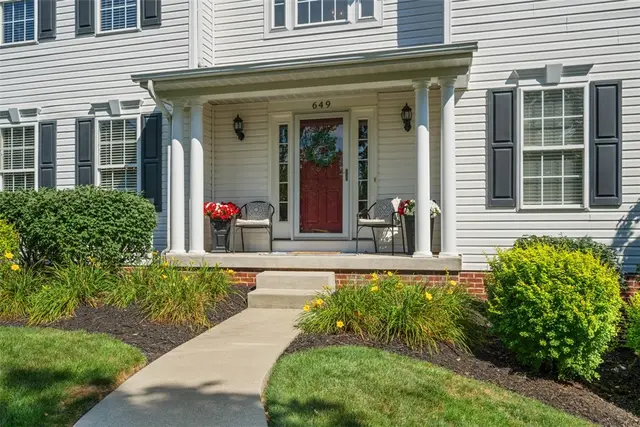 649 Water View Dr gallery image 17