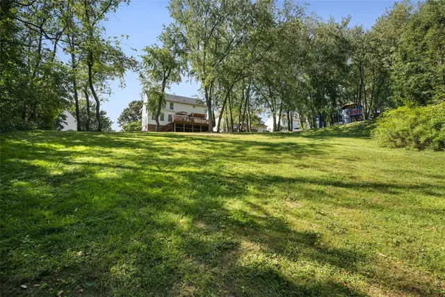 649 Water View Dr gallery image 20