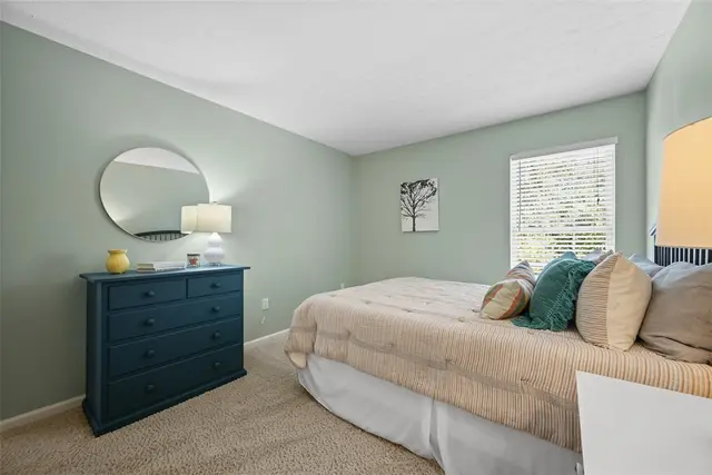 649 Water View Dr gallery image 25