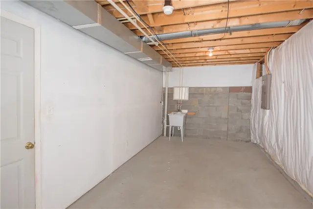 651 Village Green Blvd E gallery image 34