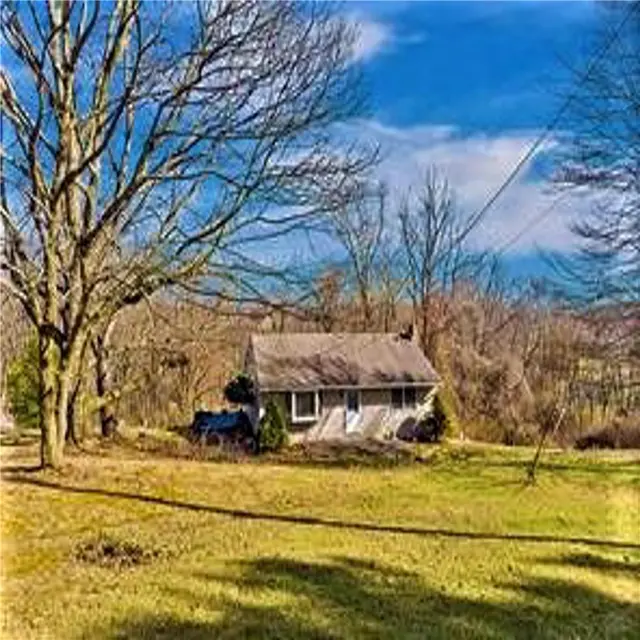 654 Baur Dr gallery image 2