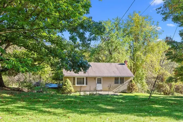 654 Baur Dr gallery image 7