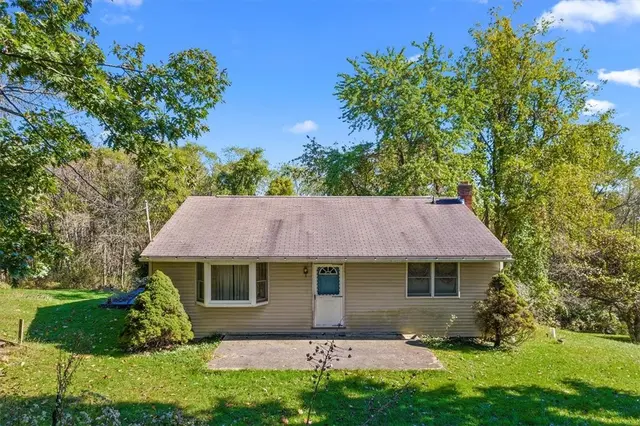 654 Baur Dr