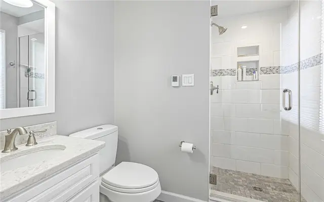 656 Bairdford Rd gallery image 22
