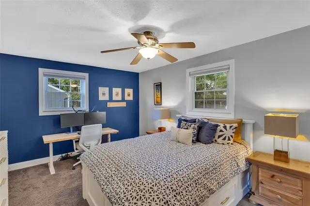 659 Huntington Dr gallery image 16