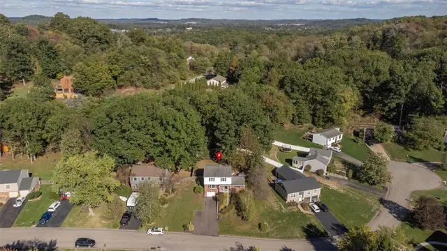 659 Huntington Dr gallery image 39
