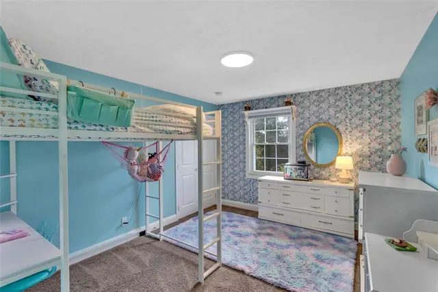 659 Huntington Dr gallery image 42