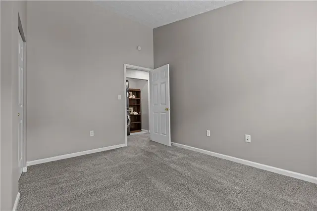 660 Village Green Blvd E gallery image 4