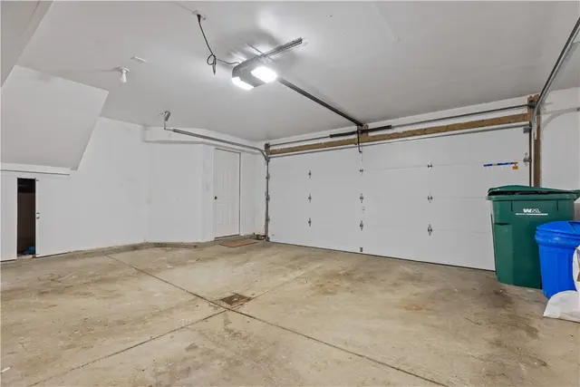 660 Village Green Blvd E gallery image 10